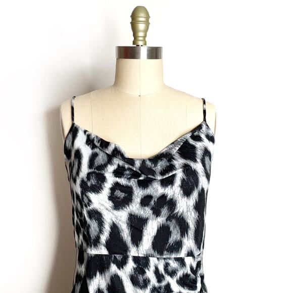 Socialite Leopard Print Draped Neck Sheath Dress size Large - Picture 6 of 9